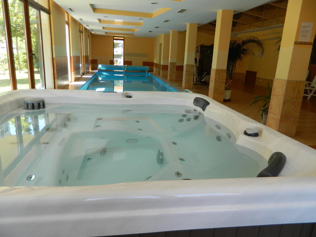 Mandarin Wellness Apartman شيوفوك الغرفة الصورة